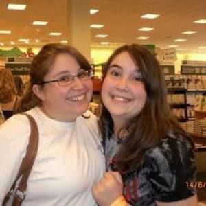 Meet your Posher, Kim